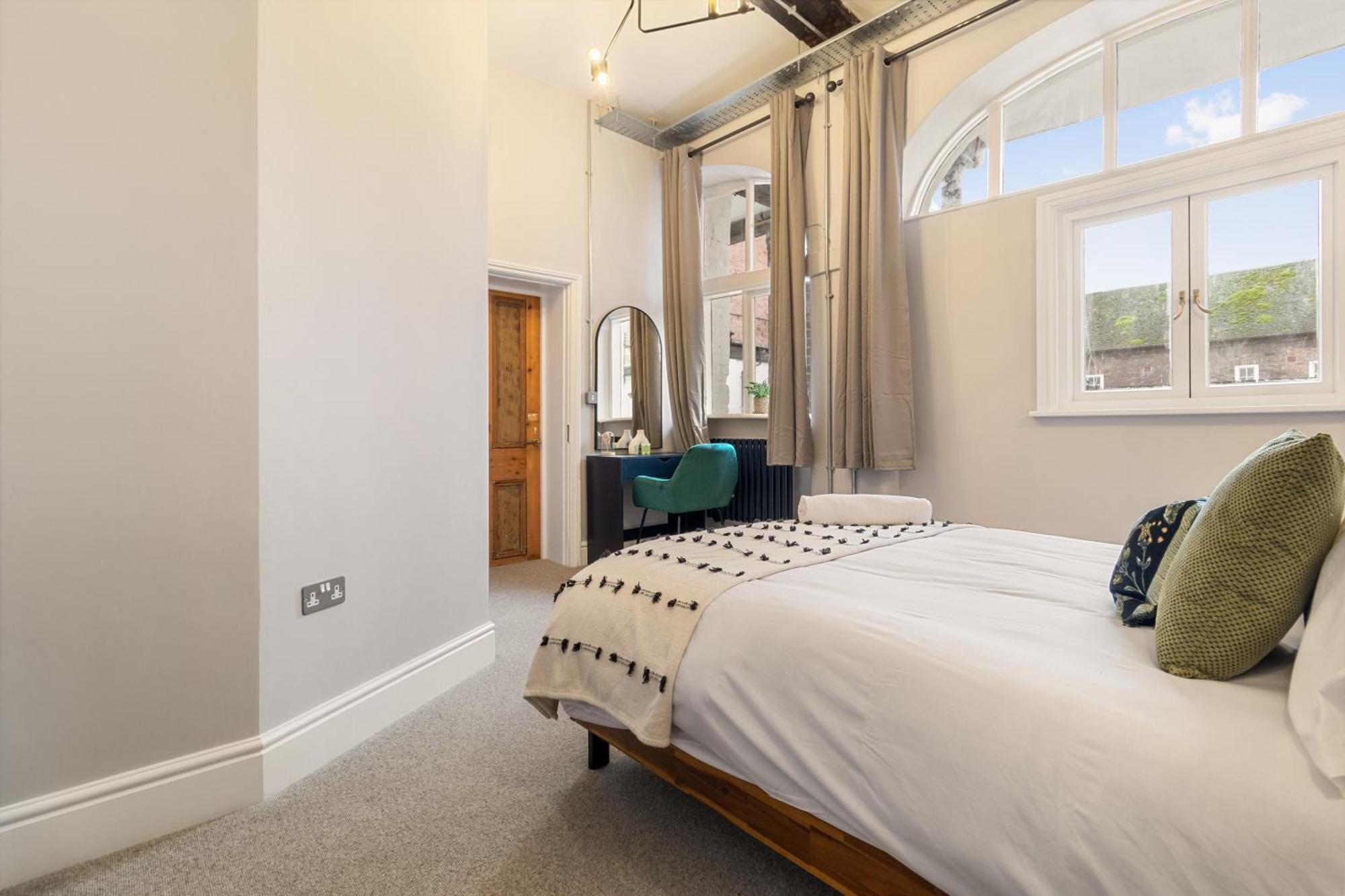 Whiskawaystays - Shaw Mews - Apartment 3 ウスター エクステリア 写真