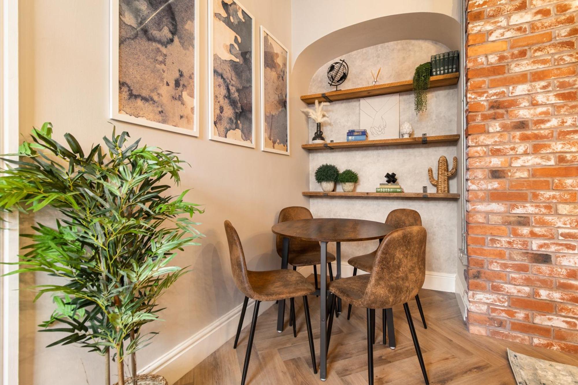 Whiskawaystays - Shaw Mews - Apartment 3 ウスター エクステリア 写真